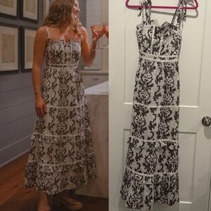 Floral nwt Ella  Maxi Dress Chakeris